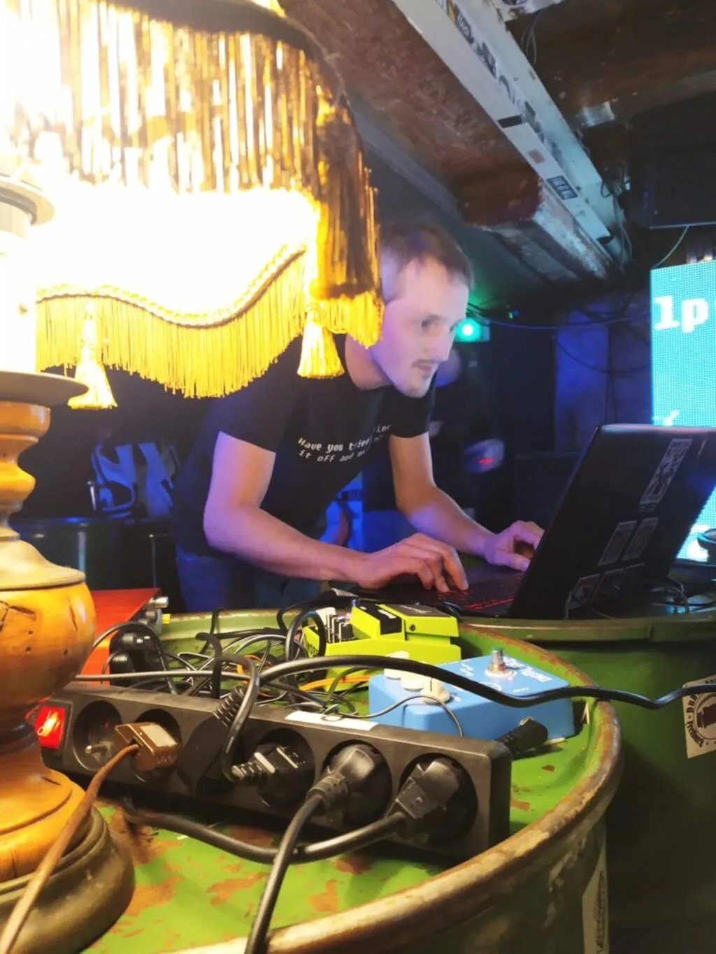 Crashserver livecoding at Elastic bar, Strasbourg
