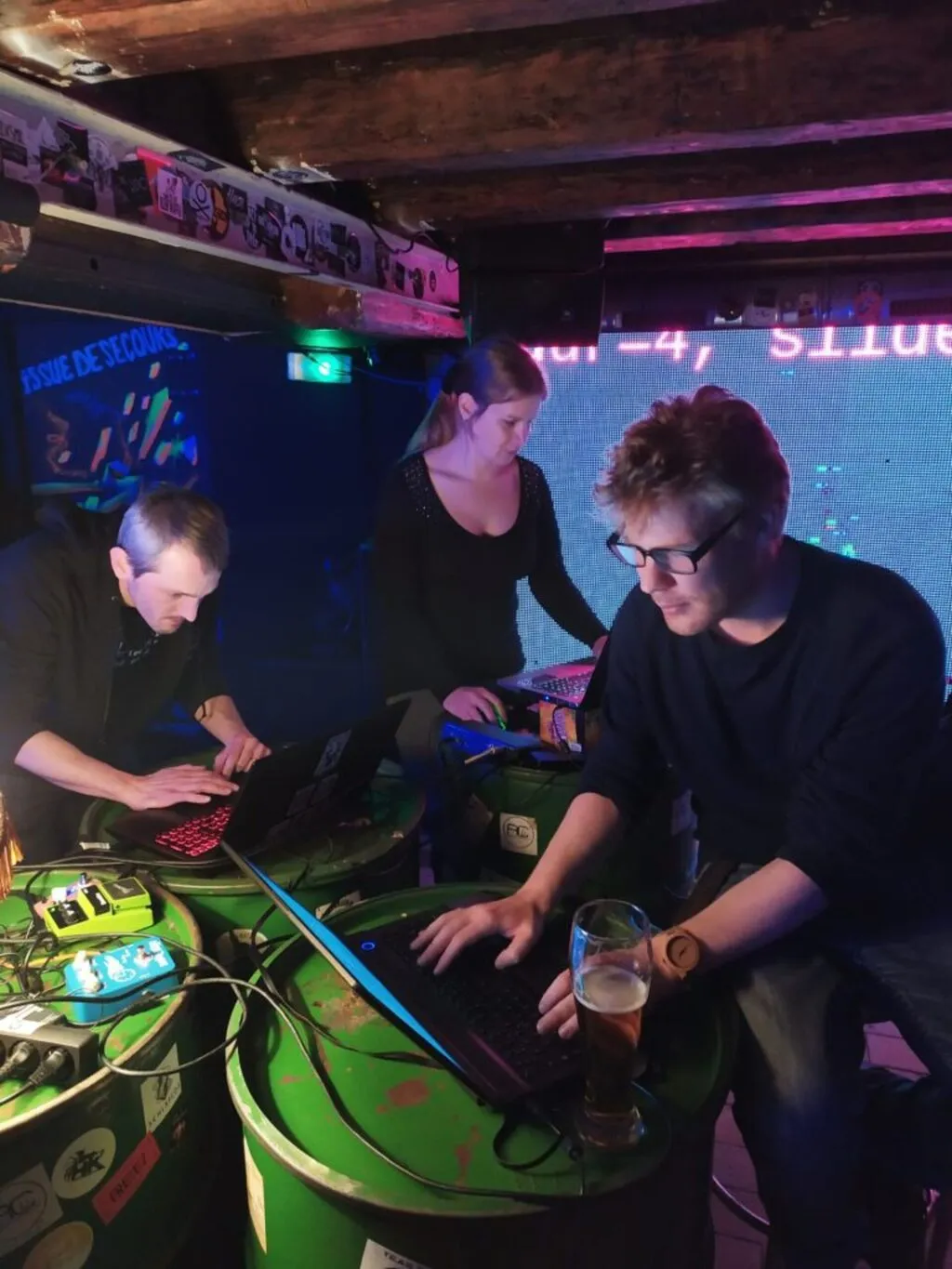 Crashserver & EvilPony livecoding at Elastic bar, Strasbourg